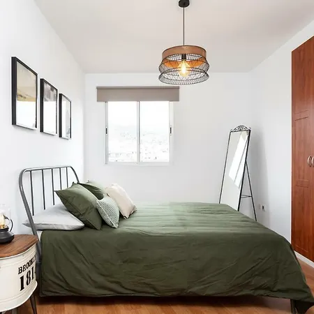 Apartment Home2book Design Apart Cruz Center